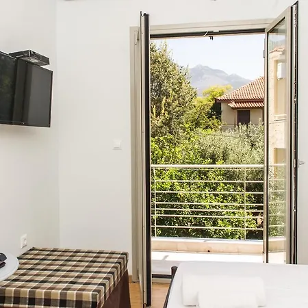 Aparthotel Tasos Rooms