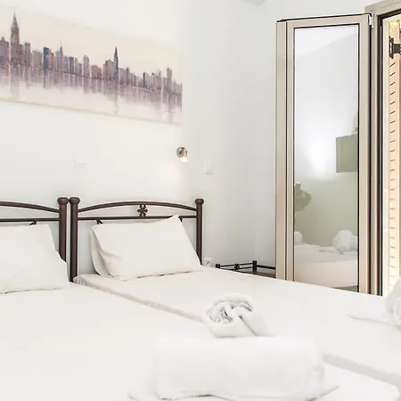 Tasos Rooms Aparthotel Kardhamili