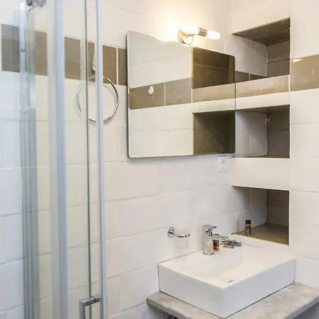 Tasos Rooms