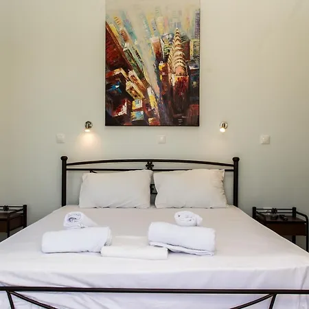 Tasos Rooms Aparthotel